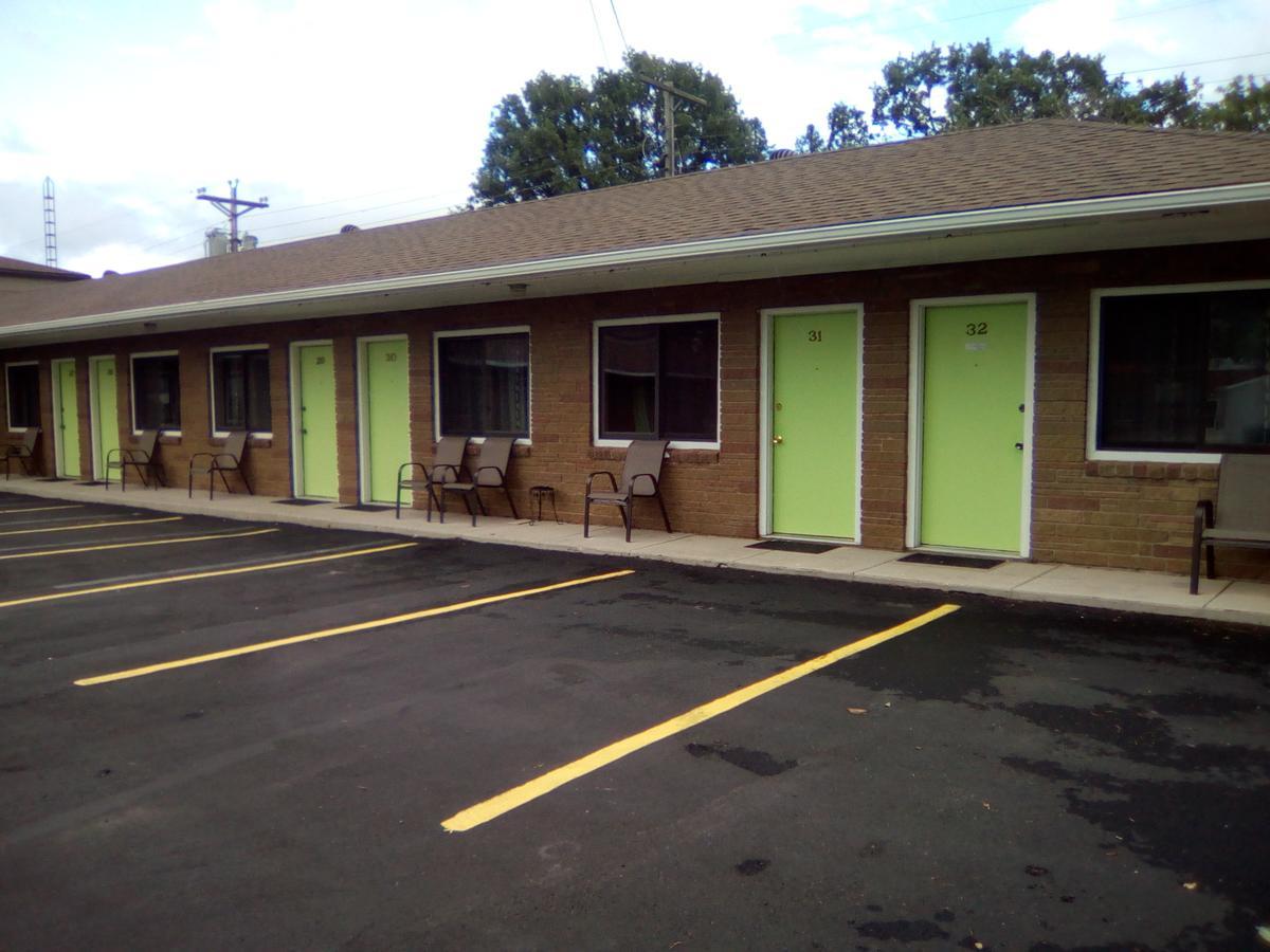 Arrowhead Motel ซันแดนซ์ ภายนอก รูปภาพ